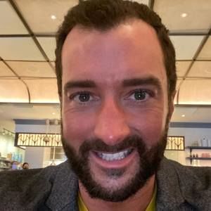 Meet your Posher, Devin